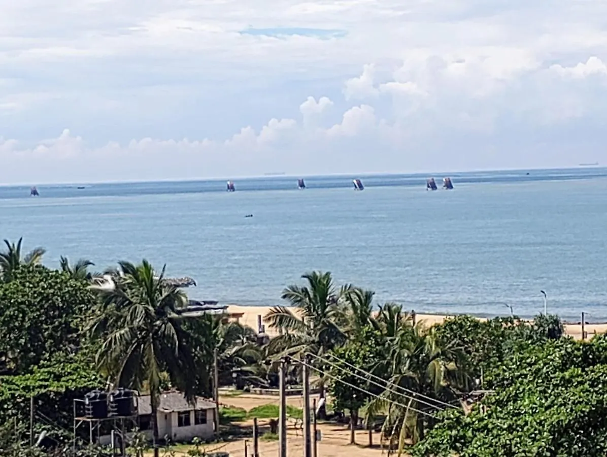 Ocean Breeze - Waves Luxury Condo Negombo 0*,